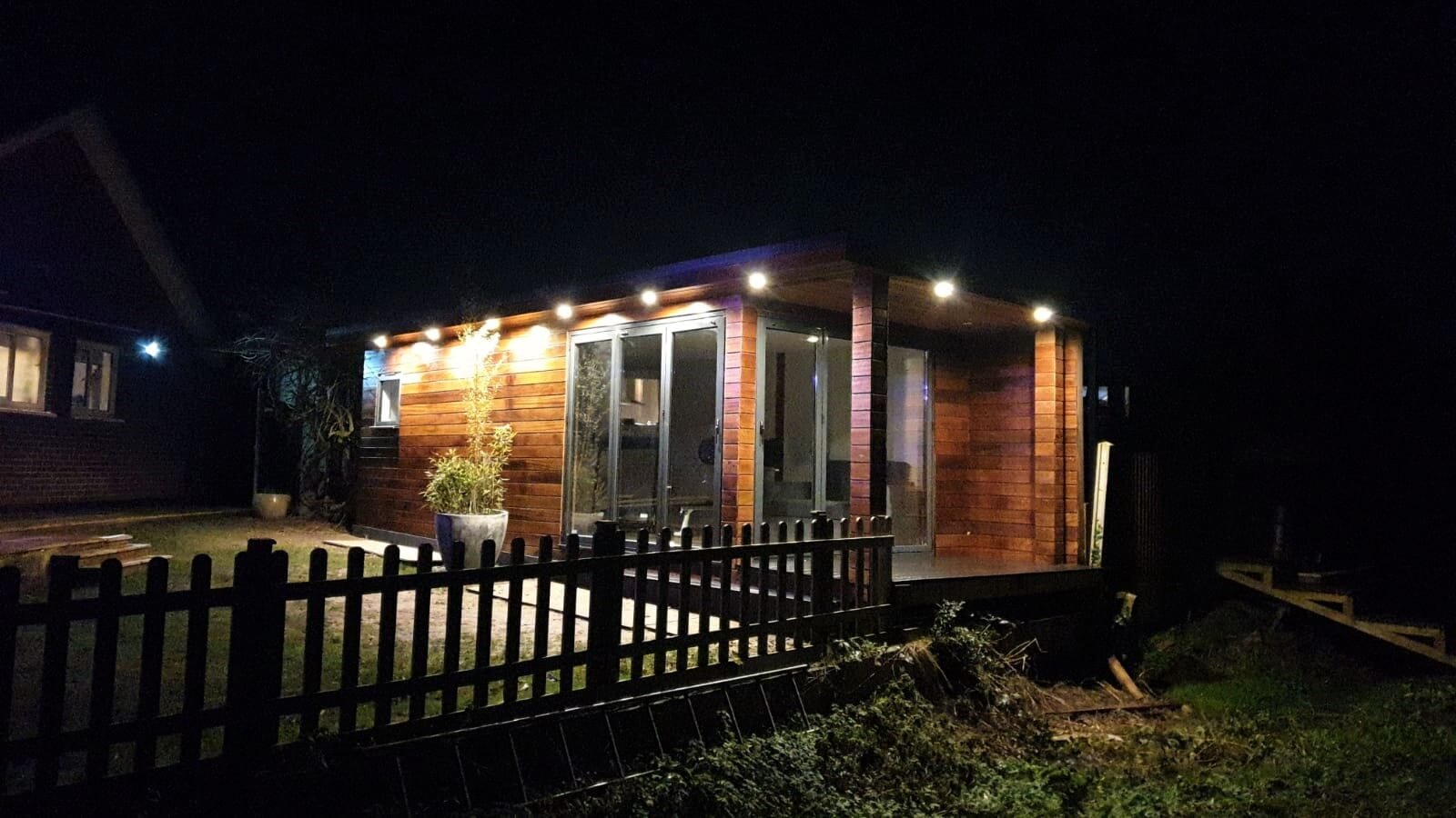 Oak Finish Night Shot - Kent Garden Rooms, Canterbury, Kent CT13