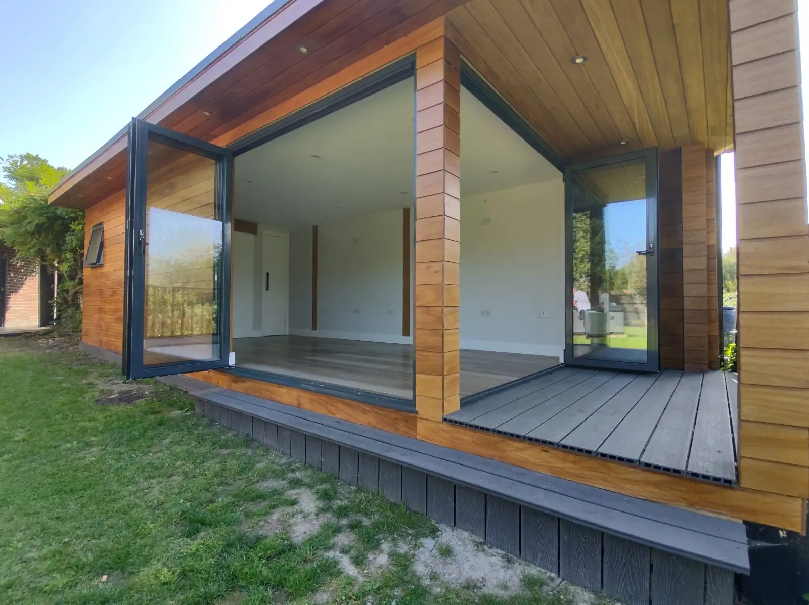 Entertainment - Garden Room Ideas at Kent Garden Rooms, Canterbury, Kent CT13 (4)